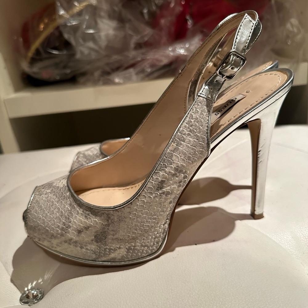 GUESS Heels Silver